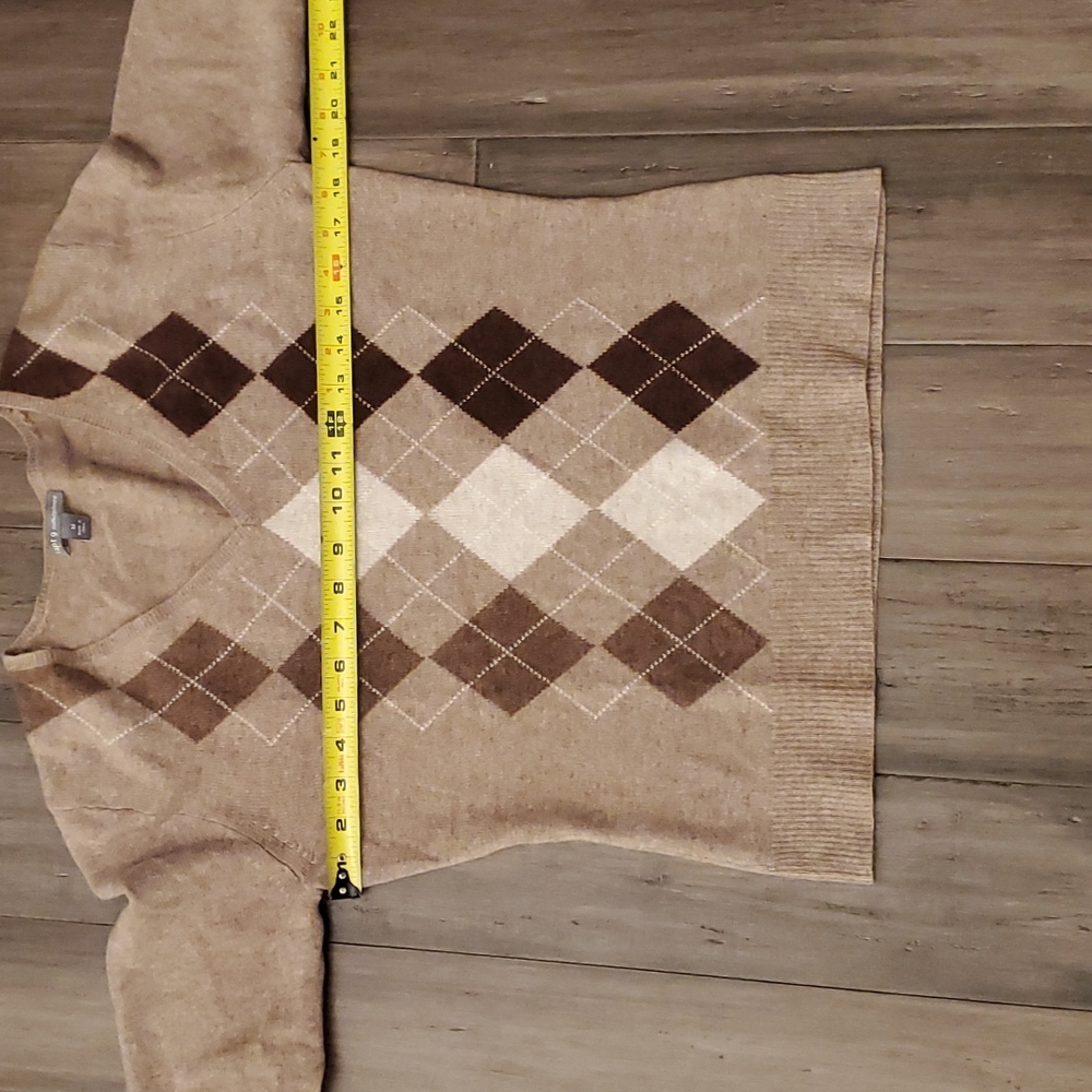 Apt. 9 argyle v-neck cashmere sweater - Picture 4 of 6